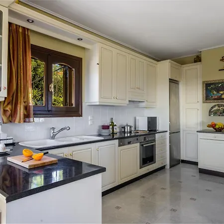 Vivian's - Endless View 公寓 *