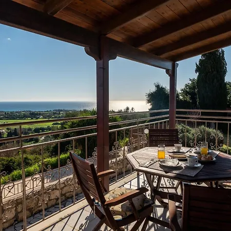 Vivian's - Endless View * 斯沃伦塔